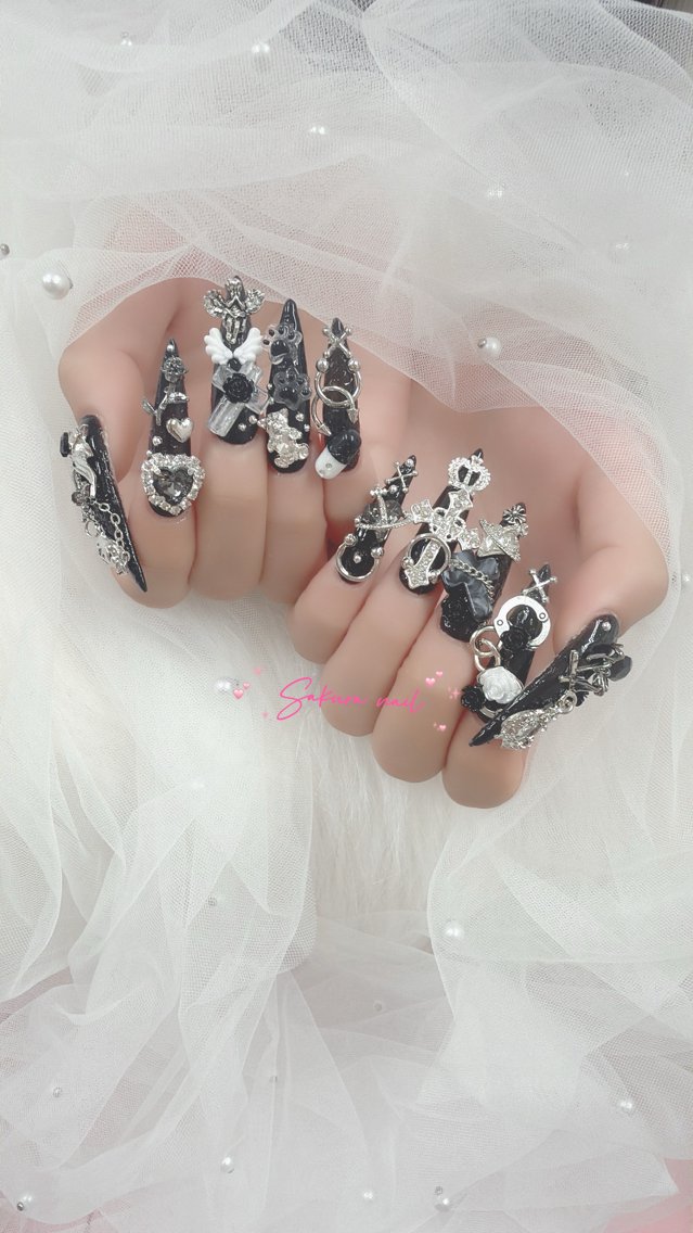 ネイル オーロラネイル クリアネイル フラッシュネイル フレンチネイル ジェルネイル ハンドネイル Sakura Nail Salonのネイルデザイン