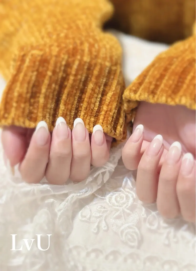 ネイル クリアネイル フレンチネイル ハンドネイル ハンドケア LvU(ラブユー) Asayamaのネイルデザイン