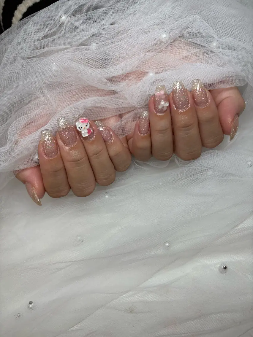 ネイル ANELA mのネイルデザイン