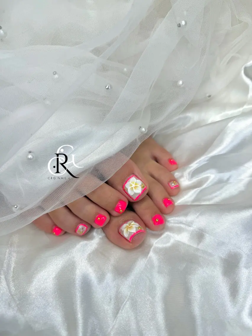 ショート ハンドネイル CRGNAIL EMIRIのネイルデザイン