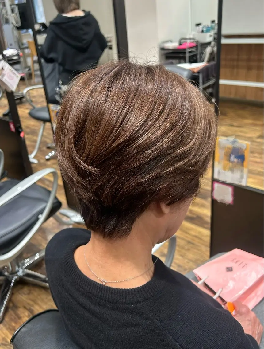カラー 坂田 成彌のヘアスタイル