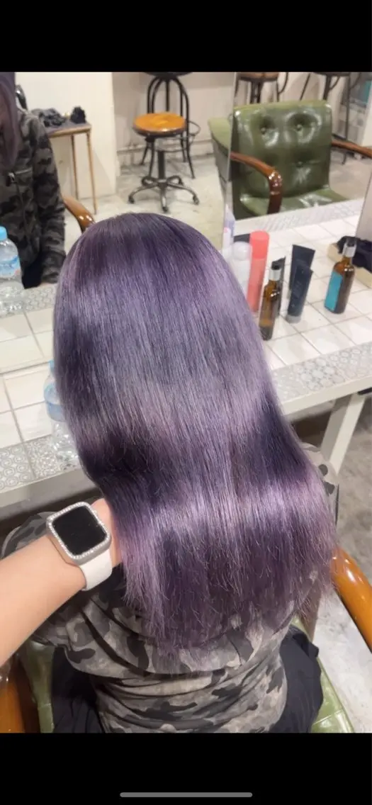 カラー ラベンダーカラー 北川 茉奈のヘアスタイル