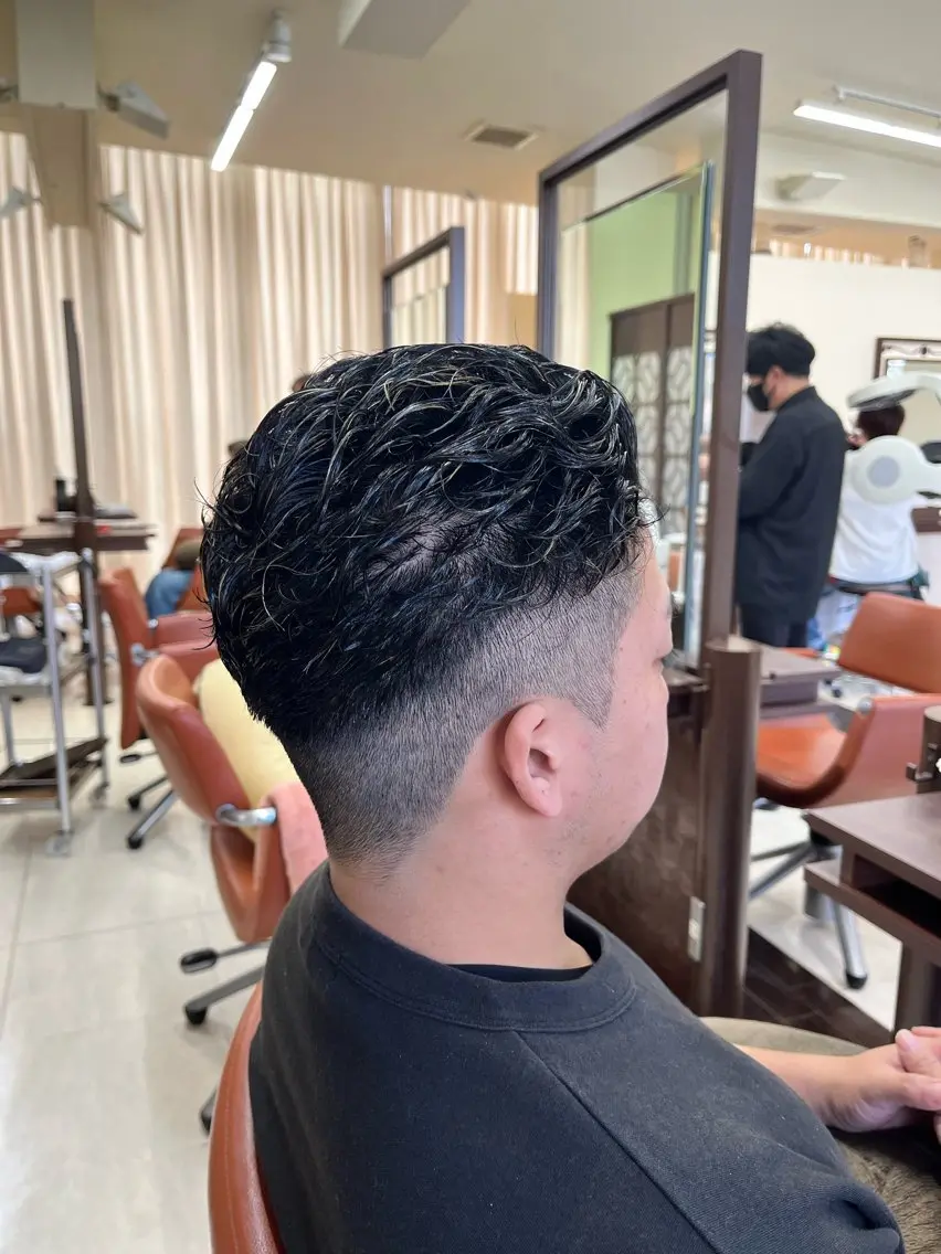 ショート パーマ メンズ メンズパーマ ニュアンスパーマ 🧊メンズ特化🧊 高木航希のヘアスタイル