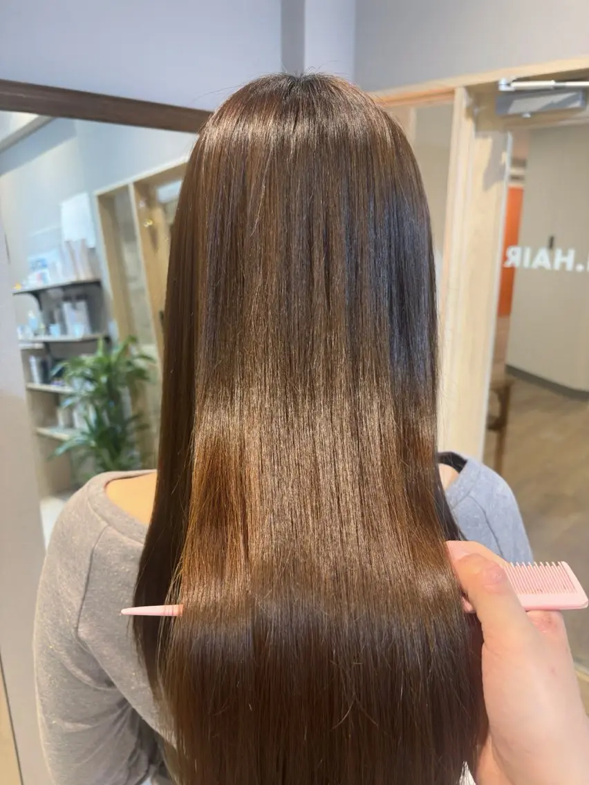 ロング 縮毛矯正 セト ナツミのヘアスタイル