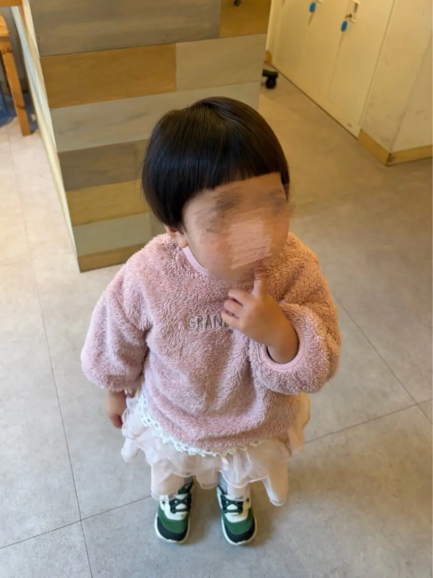 キッズ カット 荒井 茉凜のヘアスタイル