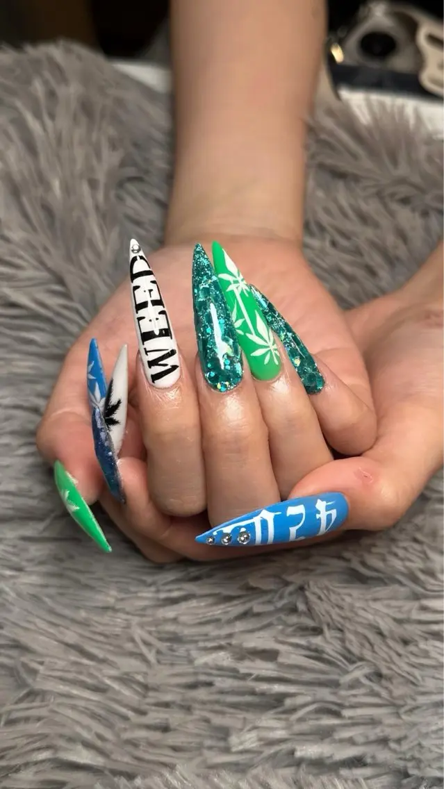 ネイル KAONAIL昭島店 【伊藤】のネイルデザイン