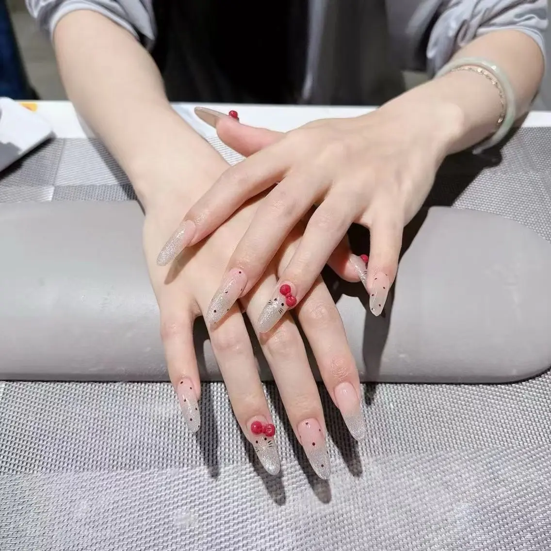 ネイル 里奈 Nailのマツエク・マツパデザイン