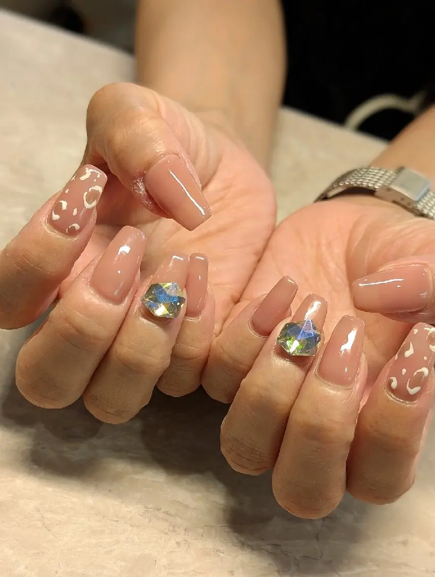 ネイル アニマル柄 ワンカラーネイル 8andyu nail♡のネイルデザイン