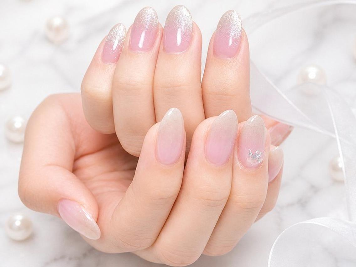 ネイル フレンチネイル マグネットネイル マグネットフレンチ ハンドネイル Lili Nail Studio西荻窪店のネイルデザイン