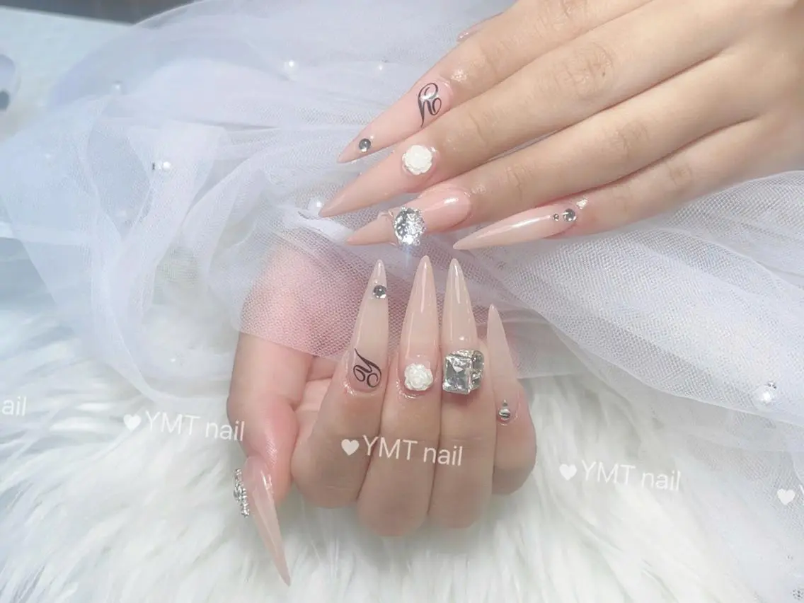 ネイル ハンドネイル HARA Nailsのネイルデザイン