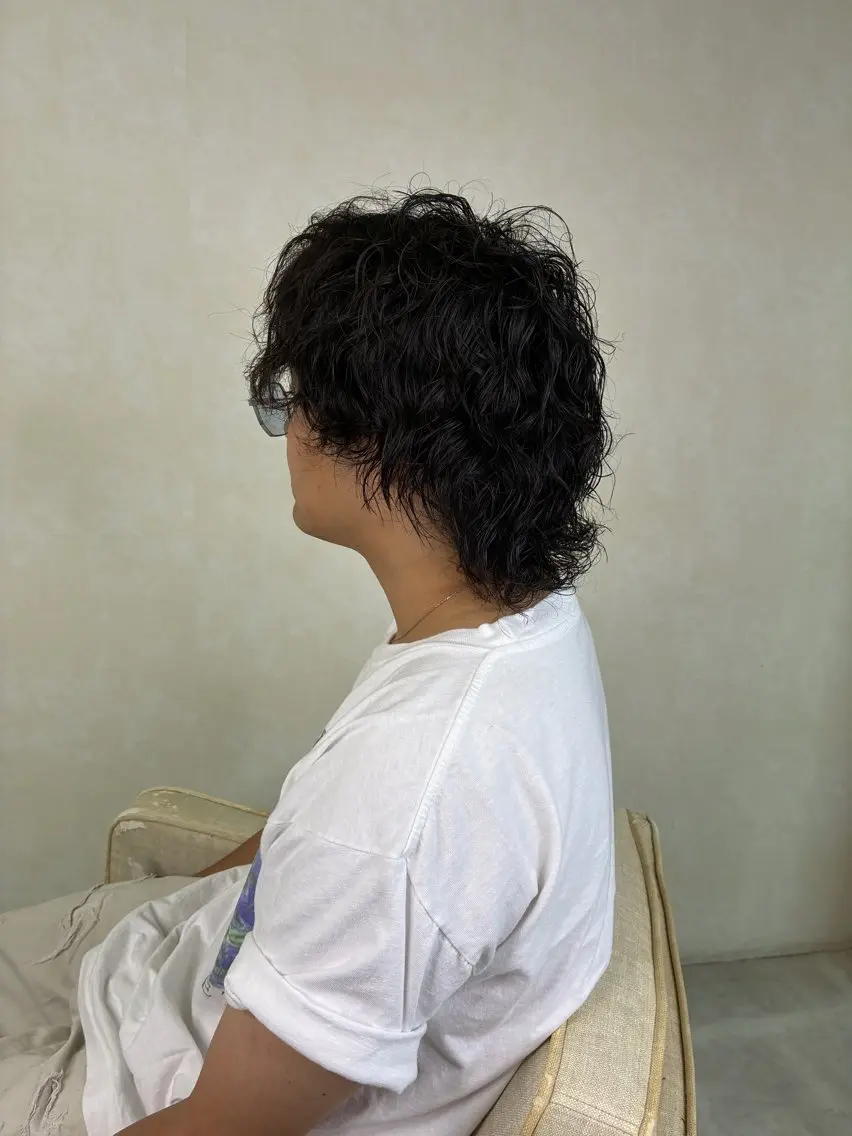 セミロング パーマ メンズ メンズパーマ セミロングパーマ カット パーマ メンズ特化✨パーマス タイル大得意安田海斗のヘアスタイル