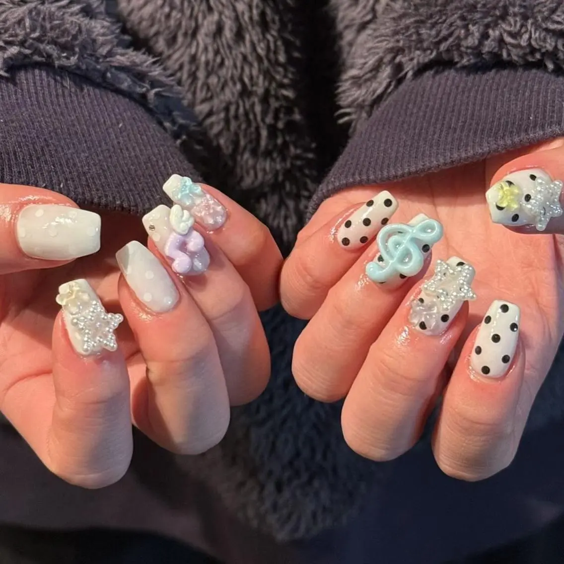 ネイル 個性派ネイル🌈 岐阜🐶みのりのネイルデザイン