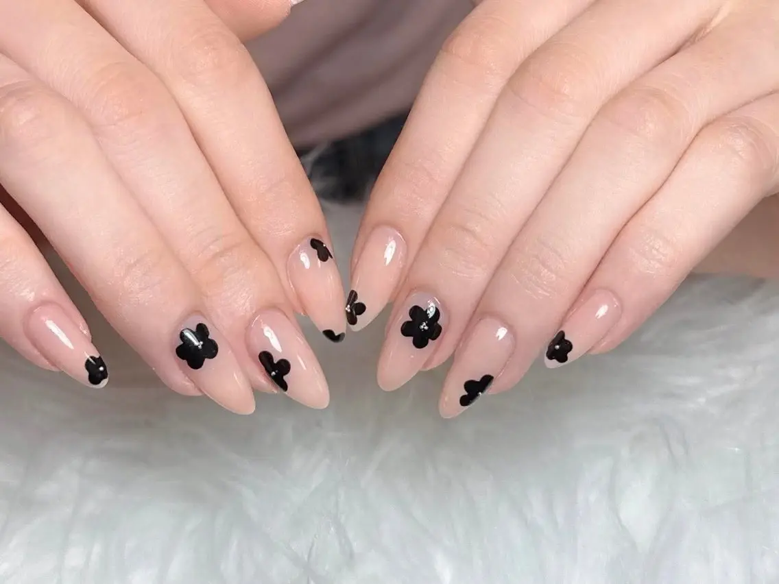 ネイル ハンドネイル hue nail1のネイルデザイン