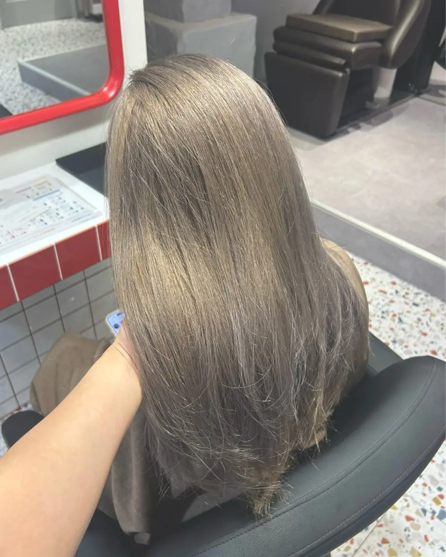 ロング カラー カット ヘアカラー 🫐ブルベカラー🫐 ミルクティー/あれんのヘアスタイル