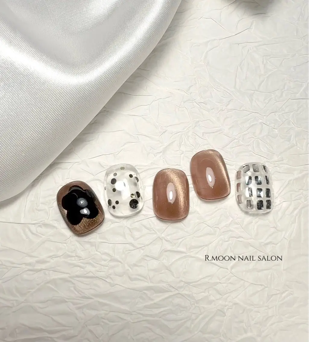 ネイル R.moon nail salonのネイルデザイン