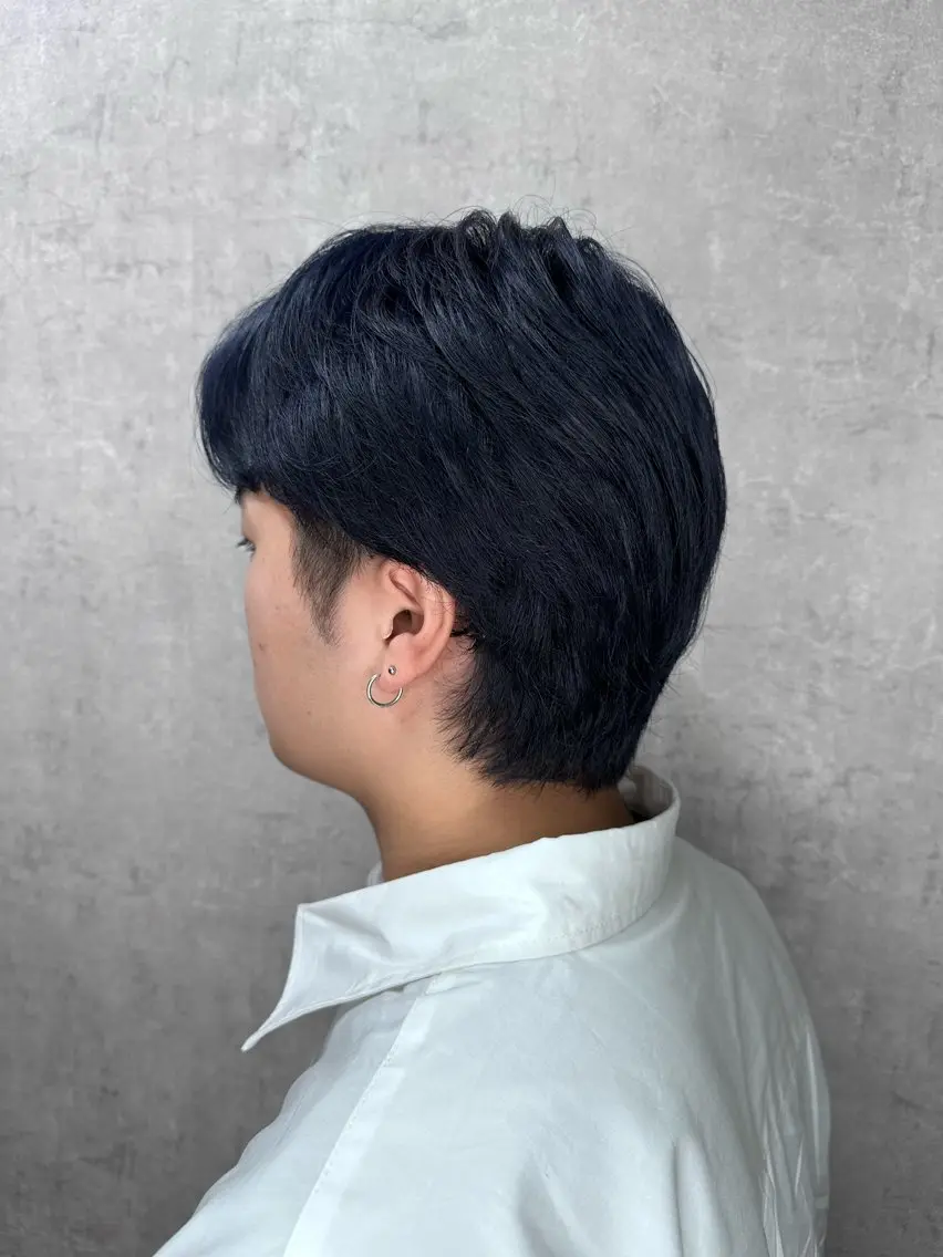 メンズ メンズブリーチ 手塚 菜々美のヘアスタイル