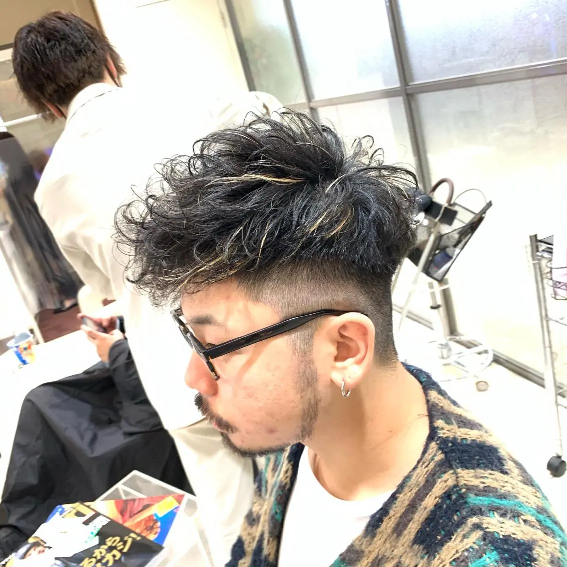 カラー メンズ MODEks eau 佐藤優志のヘアスタイル