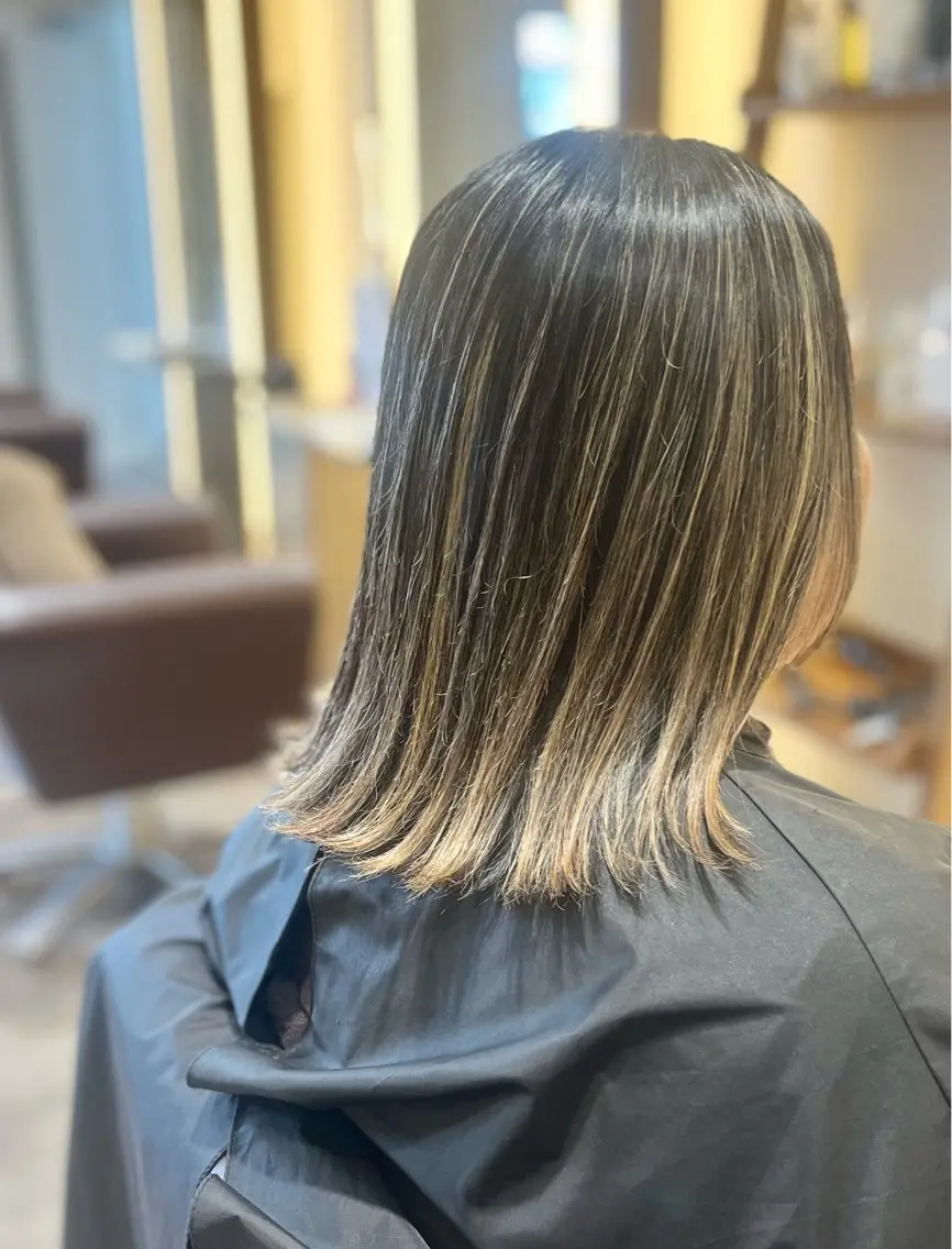 ミディアム 酸性ストレート いけだ さやかのヘアスタイル