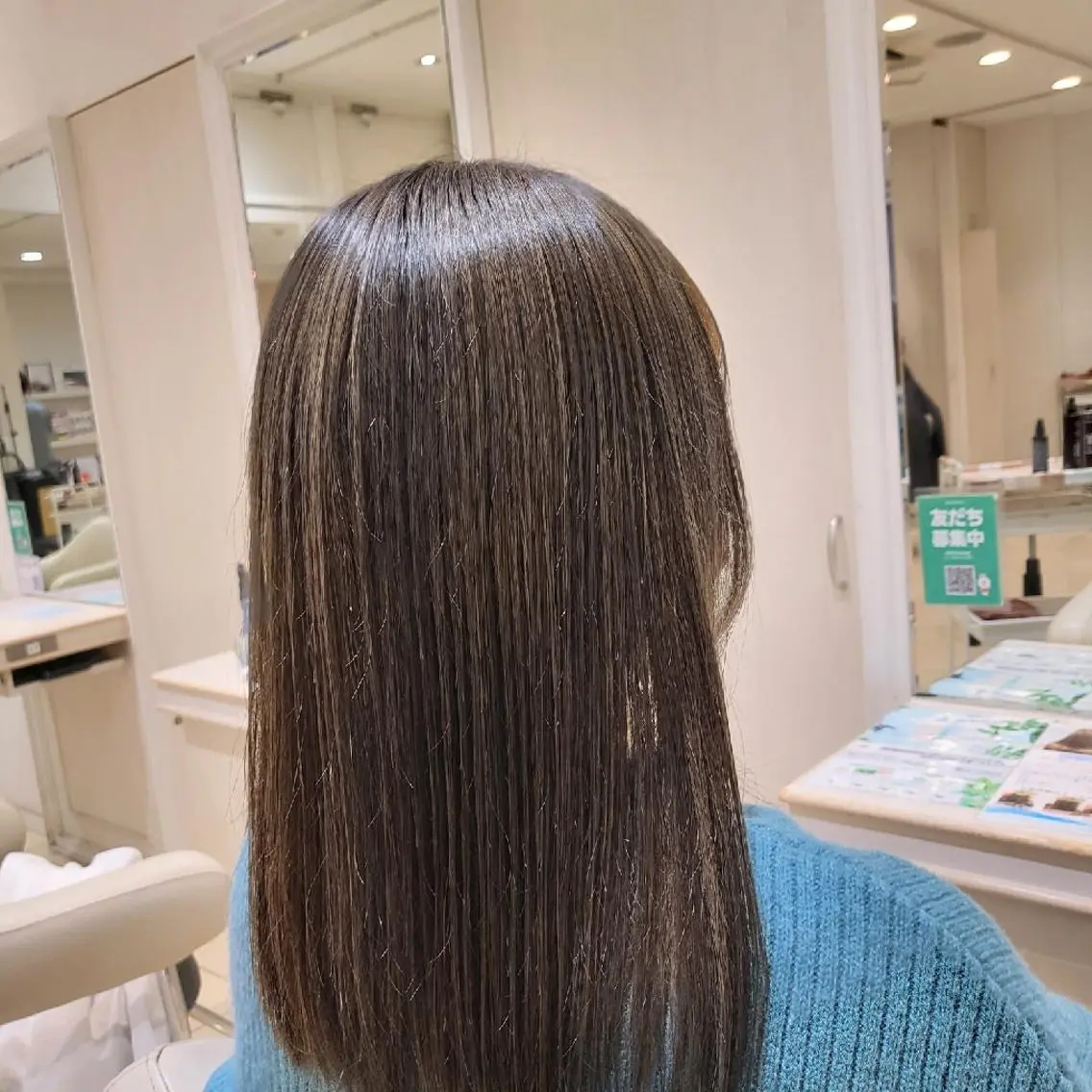 セミロング ヘアカラー トリートメント 社内カット講師・店長 菅原賢一のヘアスタイル