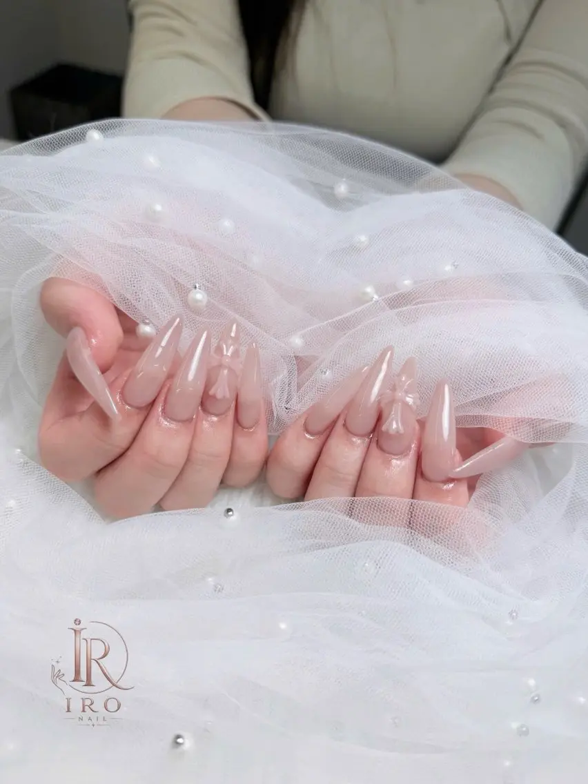 ネイル チークネイル フレンチネイル グラデーション 韓国ネイル マグネットネイル MiA NAILのネイルデザイン
