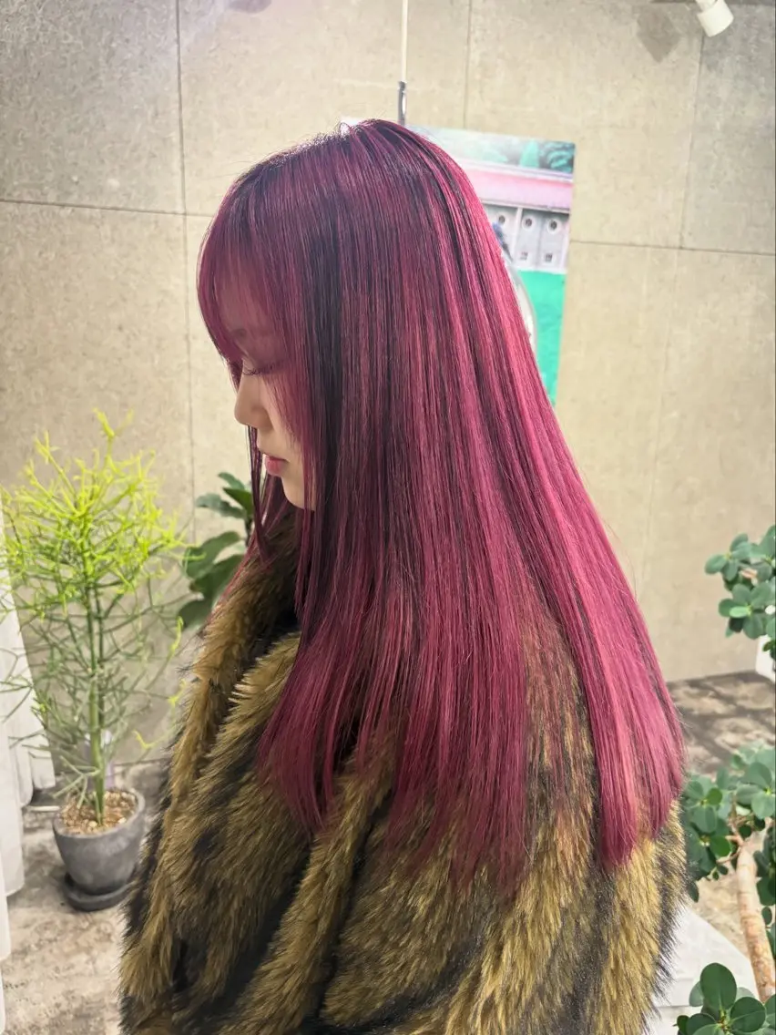 カラー KUBO HADUKIのヘアスタイル