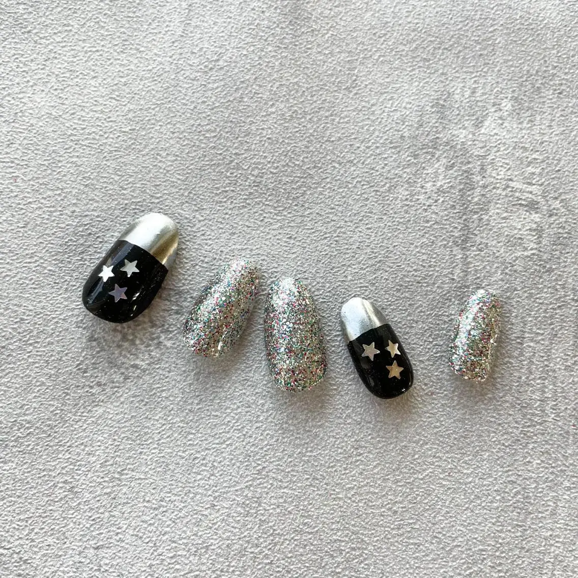 ネイル Tiary Nail Fのネイルデザイン