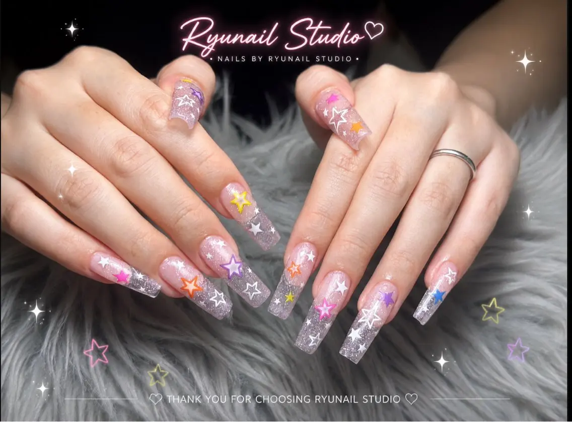 ネイル アートネイル フレンチネイル ジェルネイル キラキラネイル ニュアンスネイル ハンドネイル Ryu Nail YukiChanのネイルデザイン