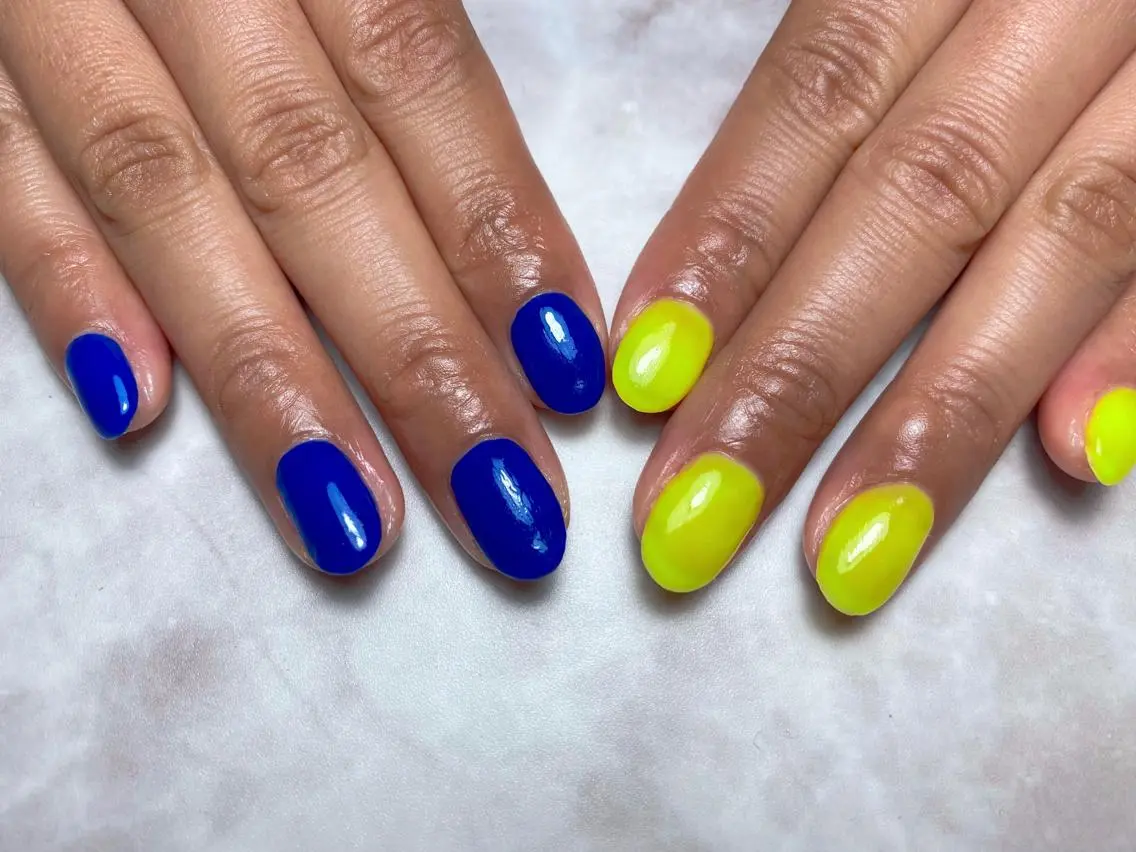 ネイル ワンカラーネイル ハンドネイル ハンドケア 🌿Charme🌿 MAIのネイルデザイン