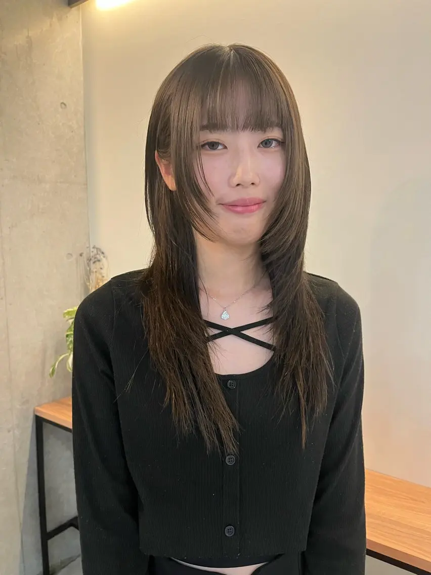 ロング レイヤーカット ロング ウルフカット カット レイヤーカット\ウル フ chinatsuのヘアスタイル