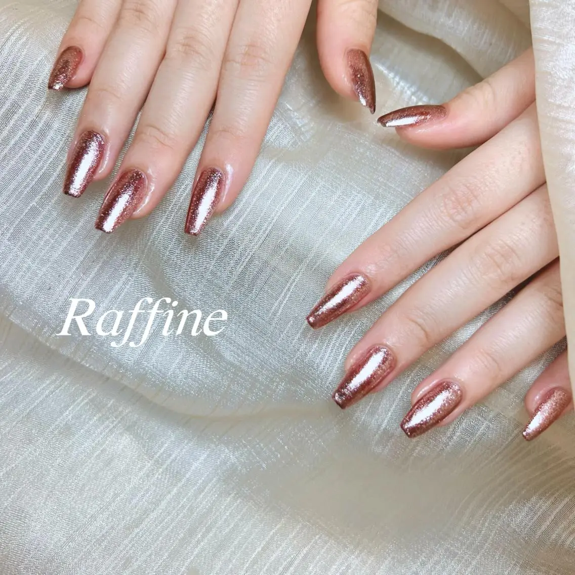 ネイル ハンドネイル RAFFINE haru🦋🩵のネイルデザイン