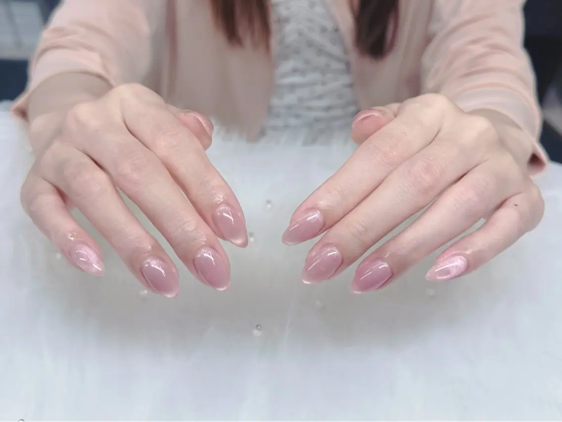 ネイル ジェルネイル 韓国ネイル マグネットネイル 持ち込み リボン ハンドネイル GOHOUBI Nail 心斎橋店のネイルデザイン