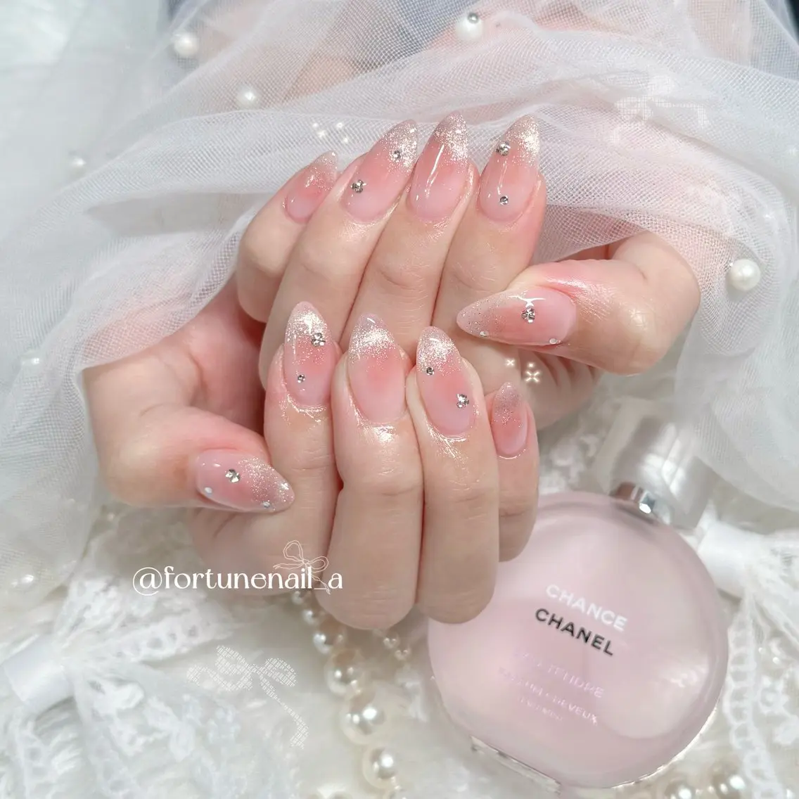 ネイル チークネイル ハンドネイル .*🎀 aoi🎀のネイルデザイン