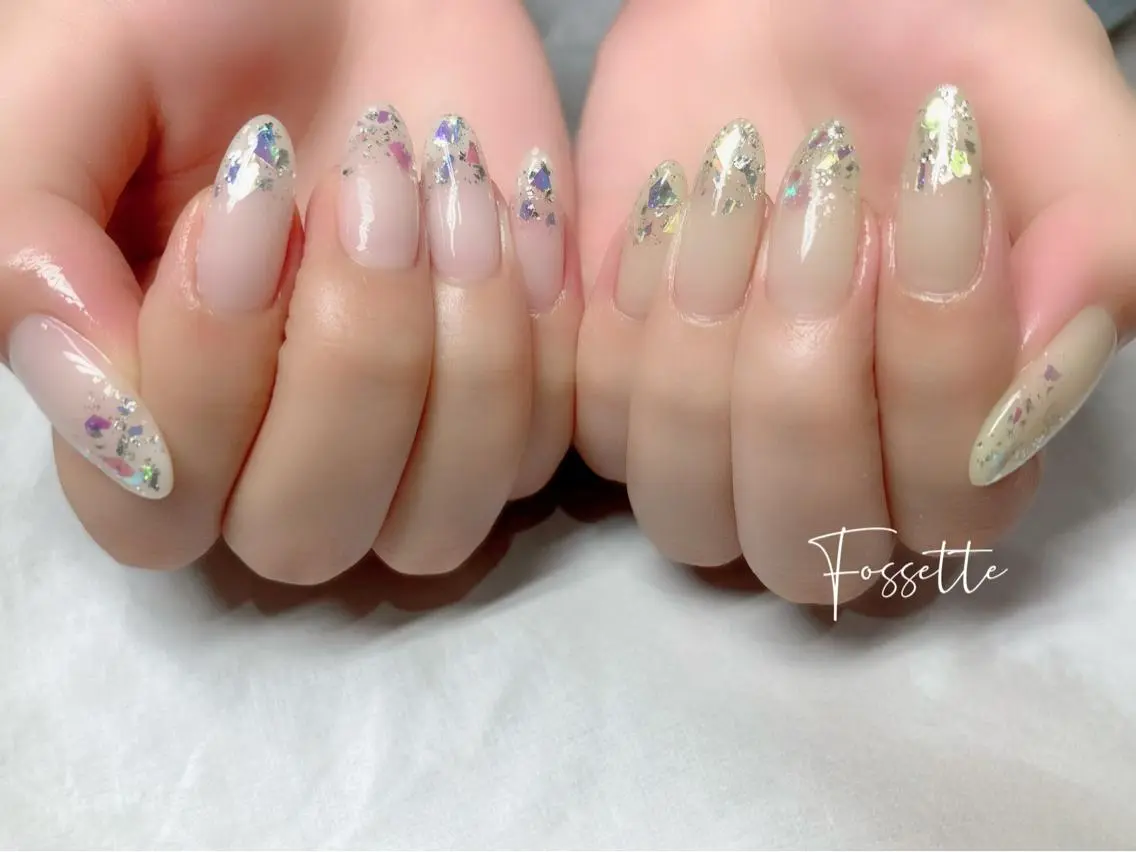 ネイル オーロラネイル キラキラネイル ハンドネイル nailsalon Fossetteのネイルデザイン
