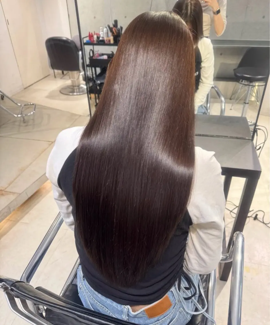 ロング カラー パーマ ヘアアレンジ カット ヘアカラー トリートメント ヘアセット 艶髪縮毛矯正/透明感 カラー/YUKAのヘアスタイル
