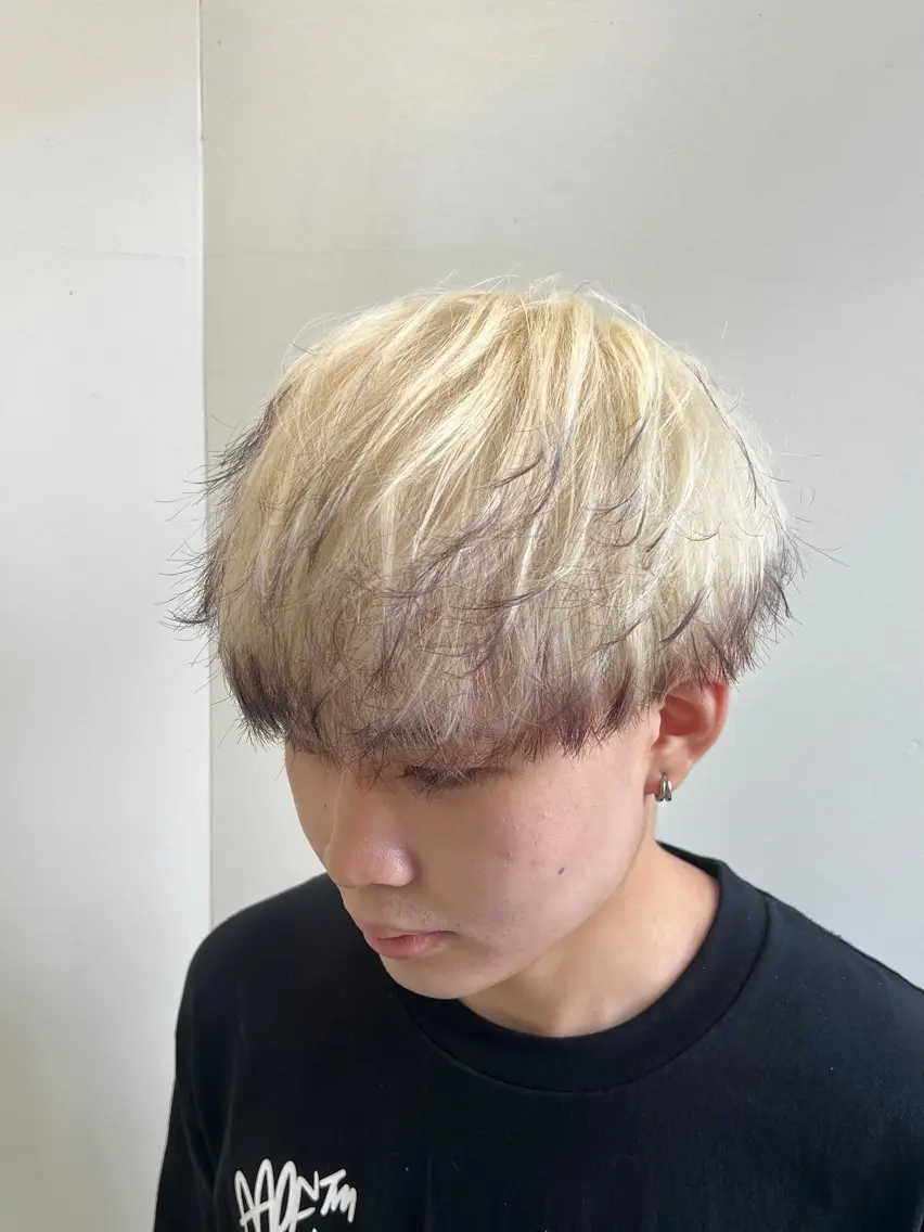 カラー メンズ カット ヘアカラー トリートメント ダブルカラー寒色系 ボリューム改善ハヤトのヘアスタイル