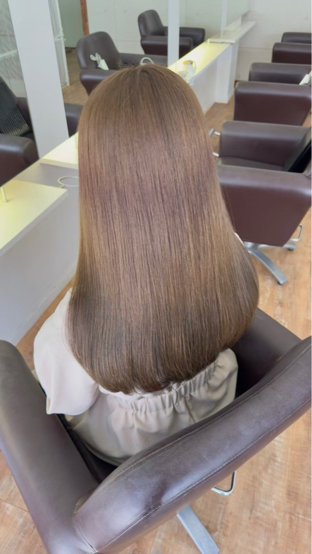 カラー 大下 悠花のヘアスタイル