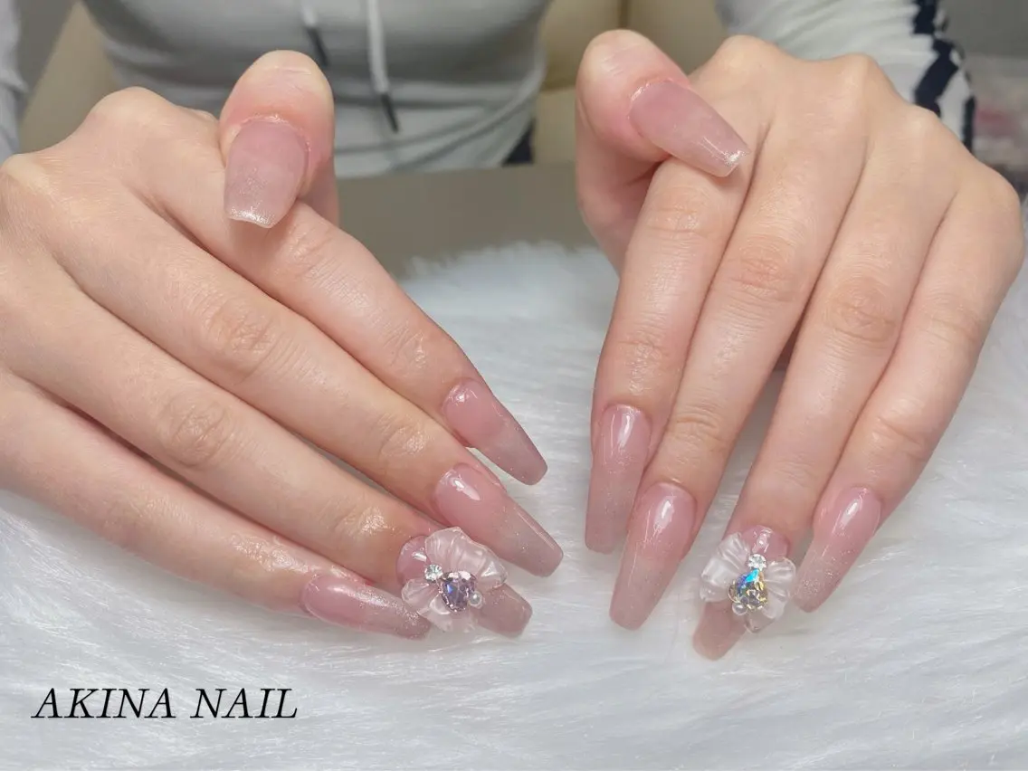 セミロング Akina Nail🎀✨のネイルデザイン
