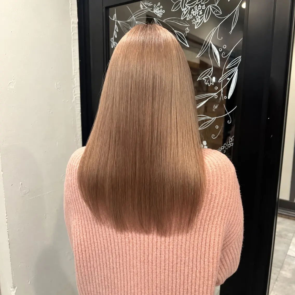 セミロング ヘアカラー トリートメント 最高級エクステ⭐️ 艶カラーkoukiのヘアスタイル