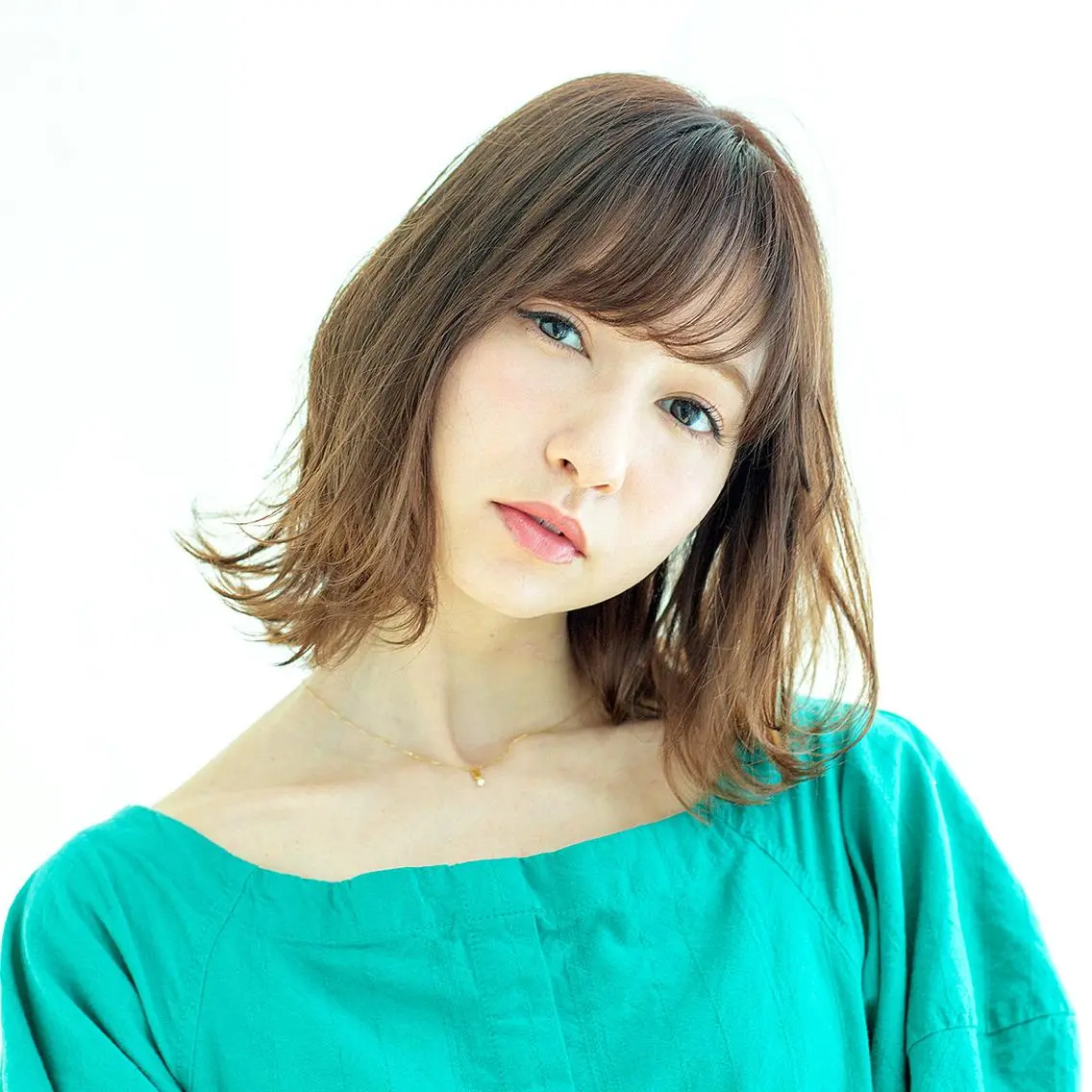 ミディアム カラー ゆうつ やすひとのヘアスタイル
