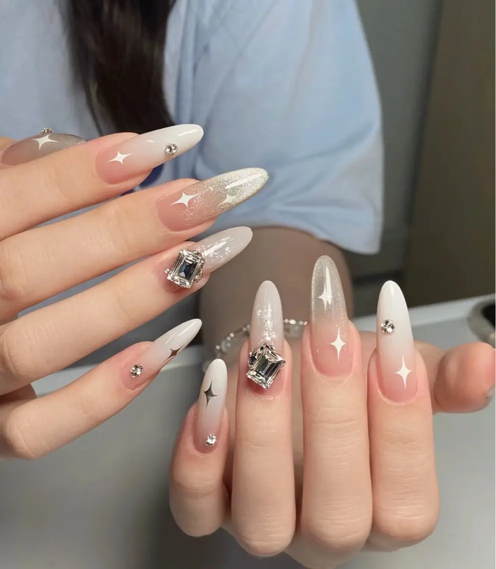 ネイル ハンドネイル YUYI.nail salonのネイルデザイン