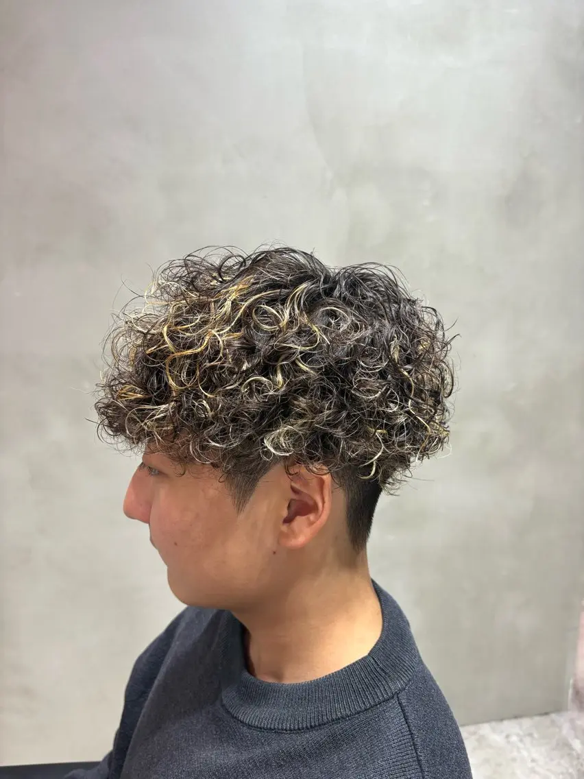 パーマ メンズ パーマ fifth 清水睦月のヘアスタイル