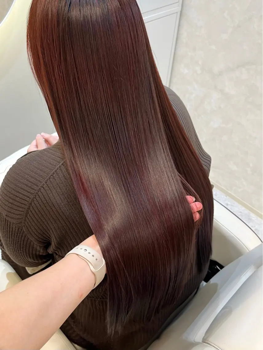ロング カラー カット ヘアカラー トリートメント 片岡 由依のヘアスタイル
