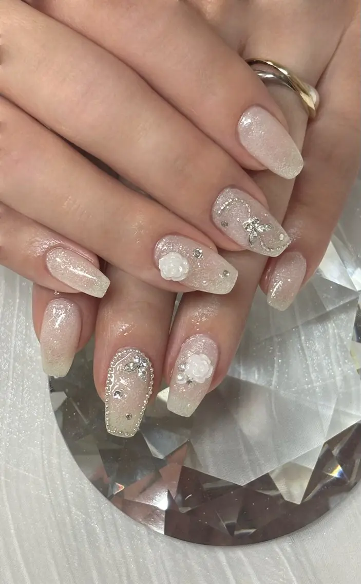 ネイル 持ち込み アイ❤️ カールのネイルデザイン