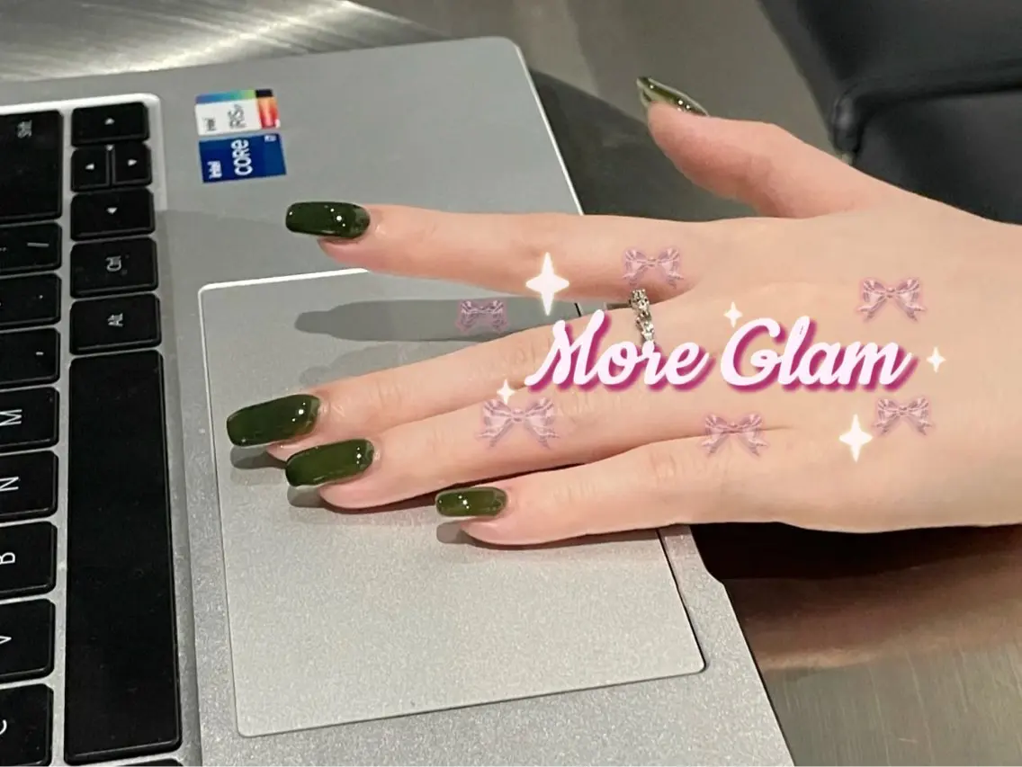 ネイル アートネイル オーロラネイル カジュアル クリアネイル 長さ出し 石川 みやびのネイルデザイン
