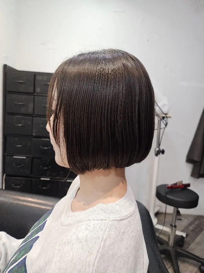 ショート カラー カット ヘアカラー トリートメント 🌙✨ Ami 🫧🌱のヘアスタイル