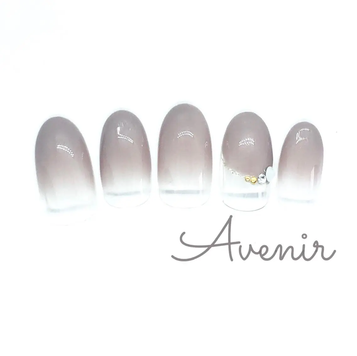 ネイル Avenir 表参道 nail&eye予約のネイルデザイン