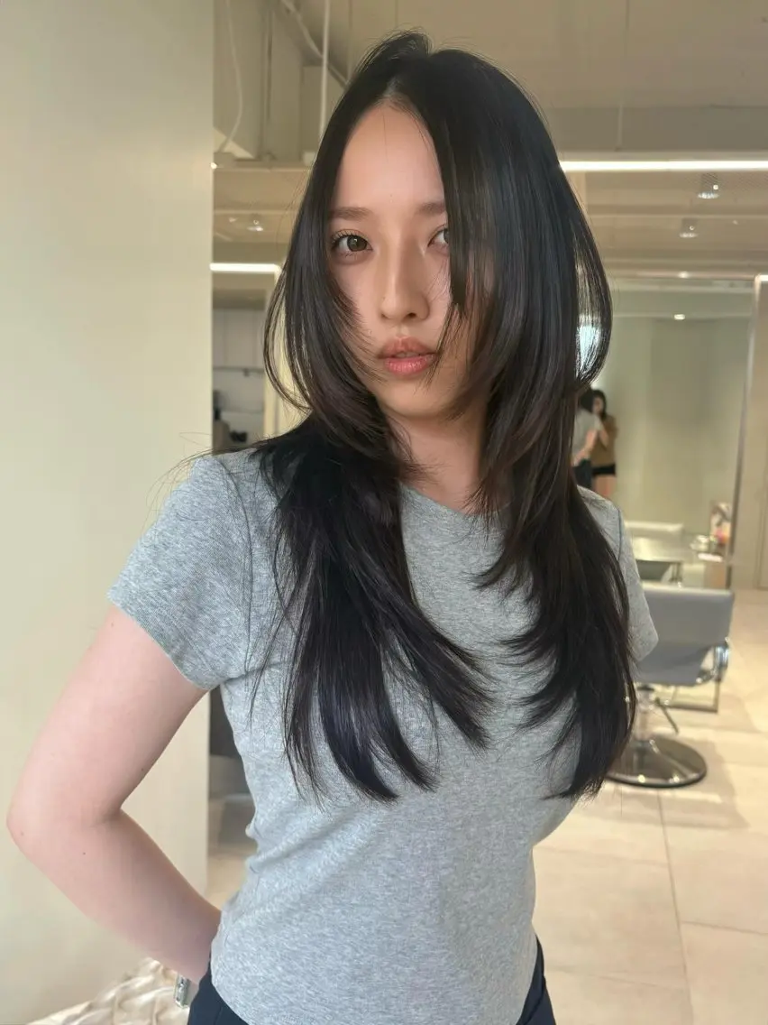 ロング カラー ハッシュカット レイヤーカット カット 海外レイヤー /NAGISAのヘアスタイル