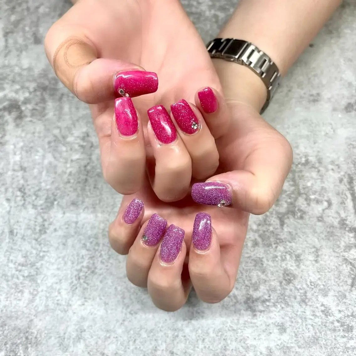 ネイル チークネイル 桜ネイル フラッシュネイル フレンチネイル ジェルネイル パラジェルフィルイン 長さだし/Rabeのネイルデザイン