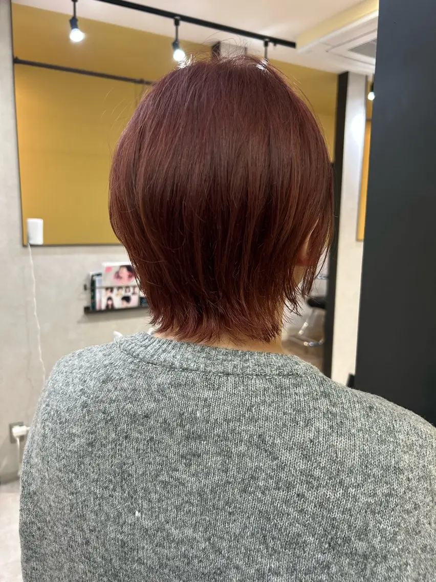 ショート カラー ベージュカラー ブリーチ ピンクカラー ピンクベージュ ショートヘア カット ヘアカラー トリートメント hubhair レイヤー/透明感のヘアスタイル