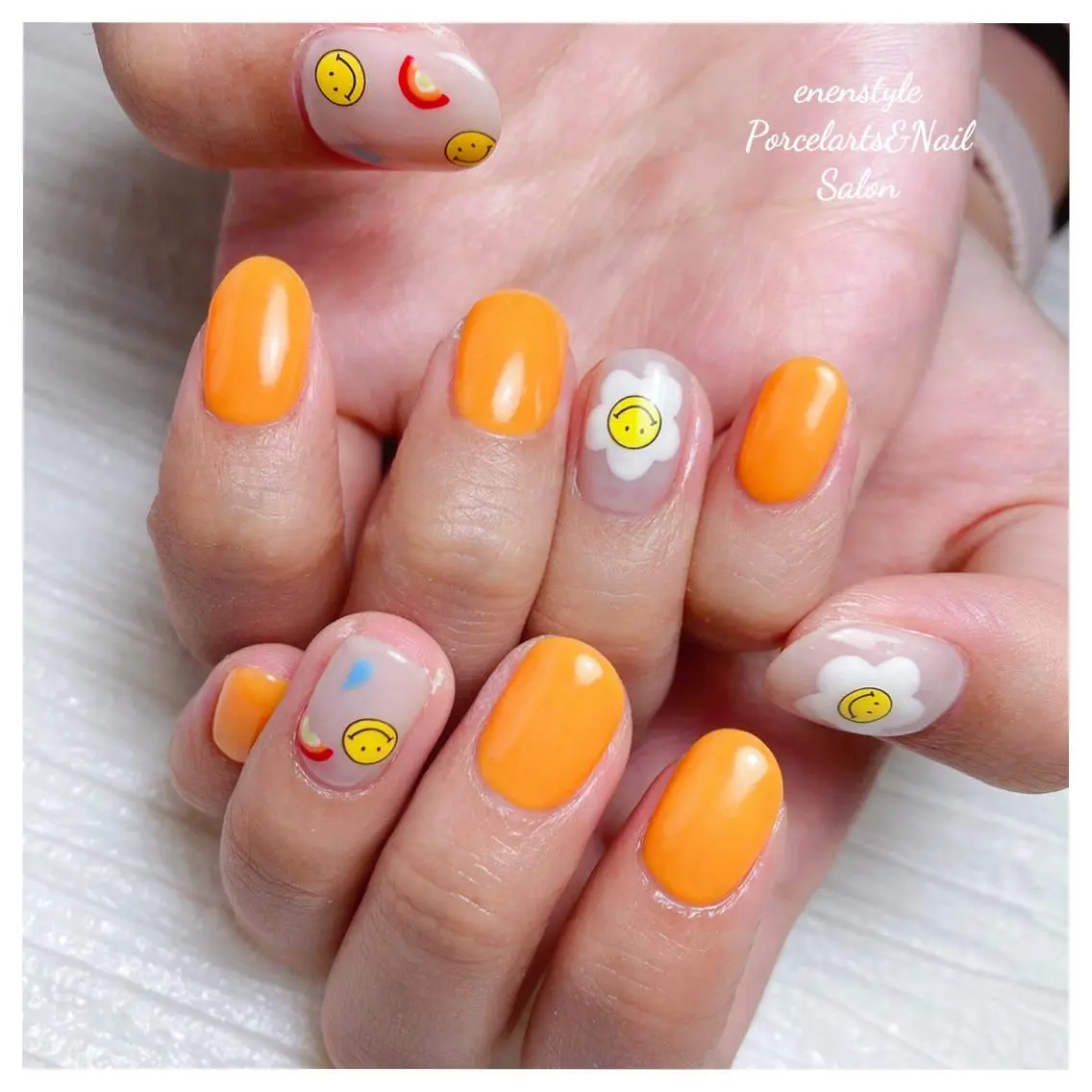 ミディアム ネイル 🐾enen style 🐾のネイルデザイン